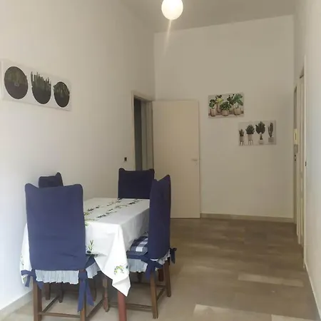Ape Carlo Holiday home Avola