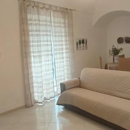 Holiday home Ape Carlo *